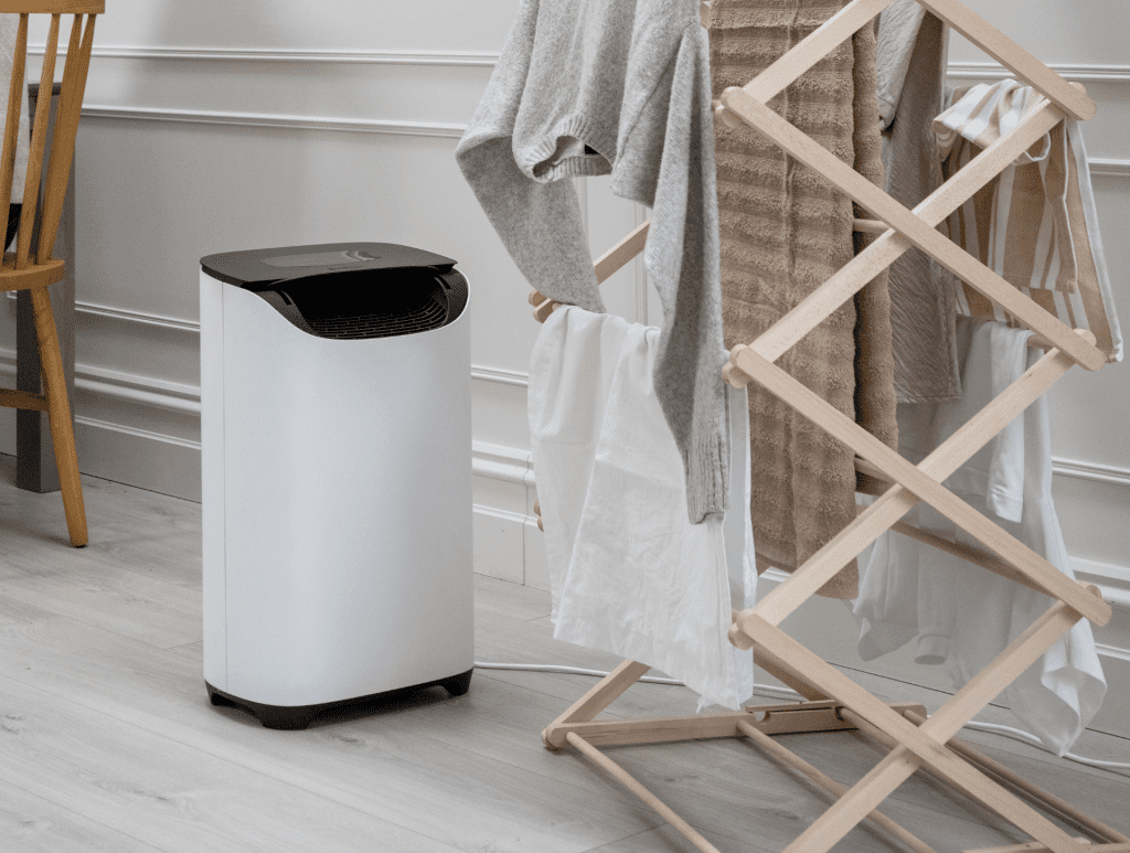 Meaco DD8L Pro Desiccant Dehumidifier drying laundry